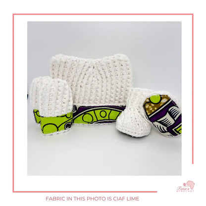 baby crochet set with hat mittens and booties in the white color
