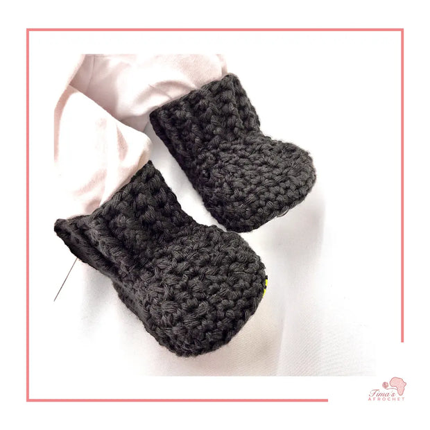 crochet baby booties in black